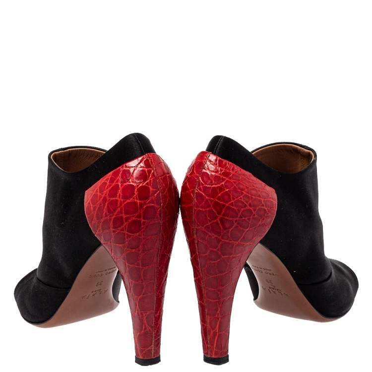 Pre Owned Alaia Black/Red Satin And Croc Embossed Leather Ankle Boots Size 39