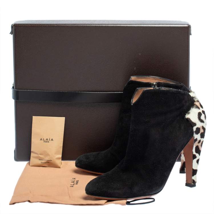 Pre Owned Alaia Black Suede And Leopard Print Calf Hair Booties Size 37