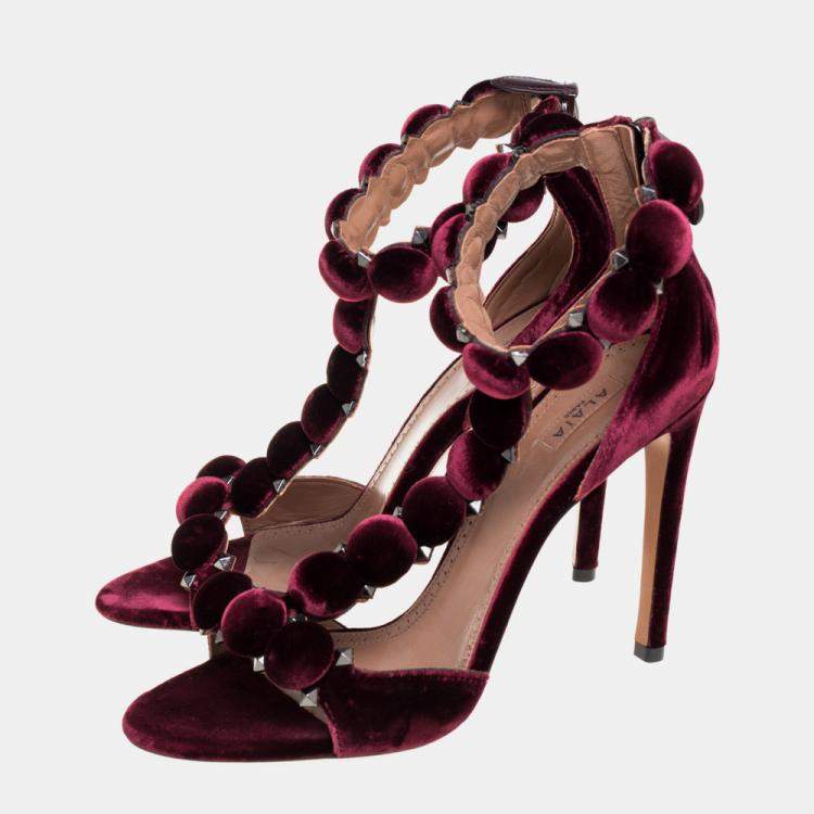 Pre Owned Alaia Burgundy Velvet Studded 'Bombe' T-Strap Ankle Cuff Sandals Size 39