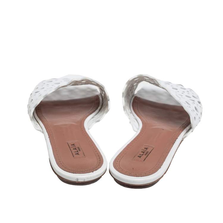 Pre Owned Alaia White Laser Cut Leather Slide Sandals Size 41