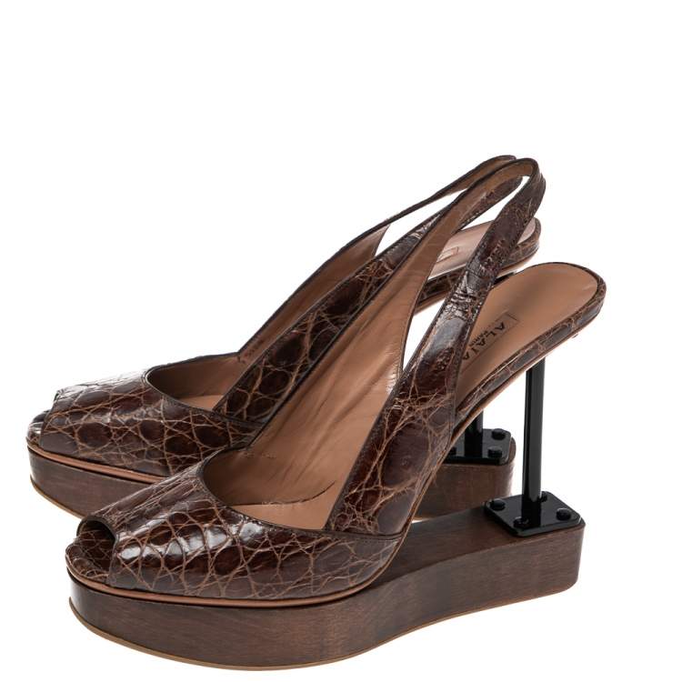 Pre Owned Alaia Brown Crocodile Leather Wooden Platform Slingback Sandals Size 39