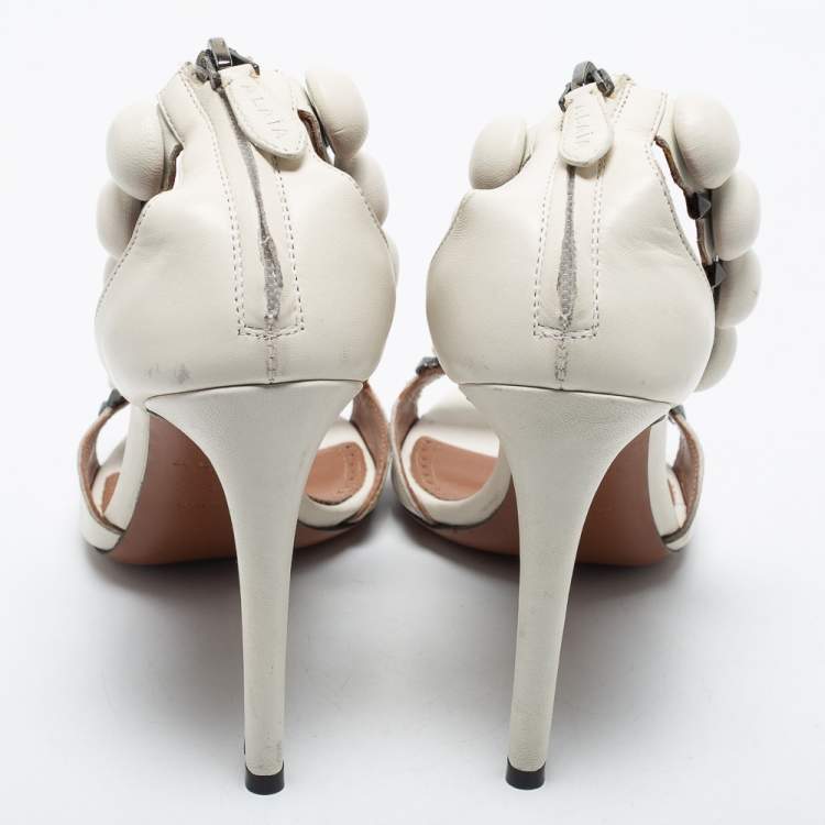 Pre Owned Alaia White Leather Bombe Stud Embellished Open Toe Sandals  Size 38