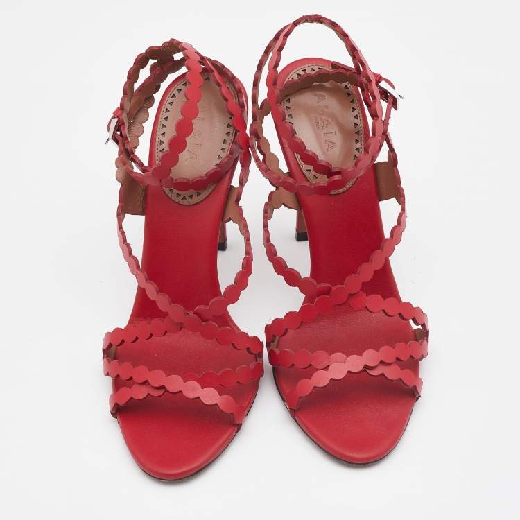 مملوكة مسبقًا Alaia Red Leather Ankle Strap Sandals Size 37