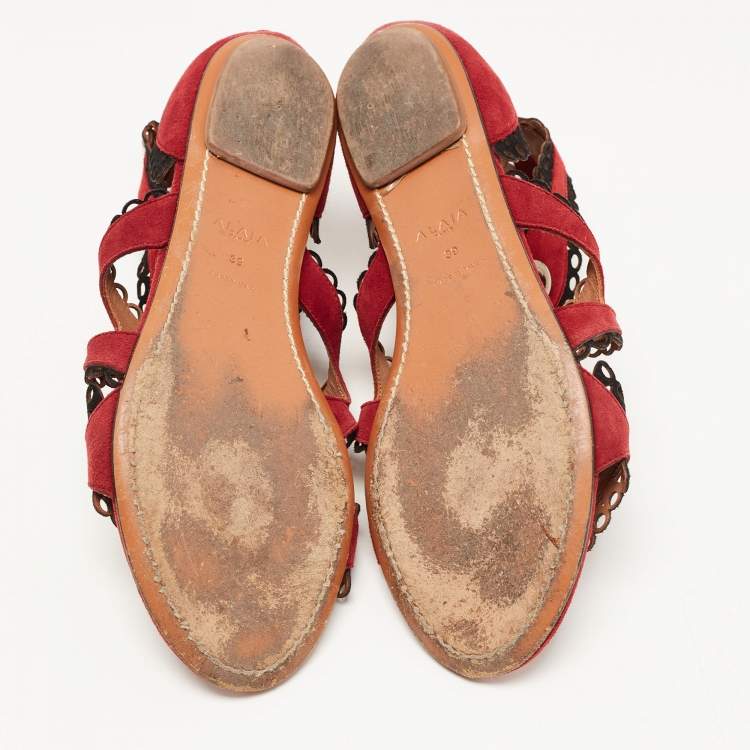Pre Owned Alaia Burgundy Suede Scallop Trim Eyelet Embellished Ankle Cuff Flat Sandals Size 39