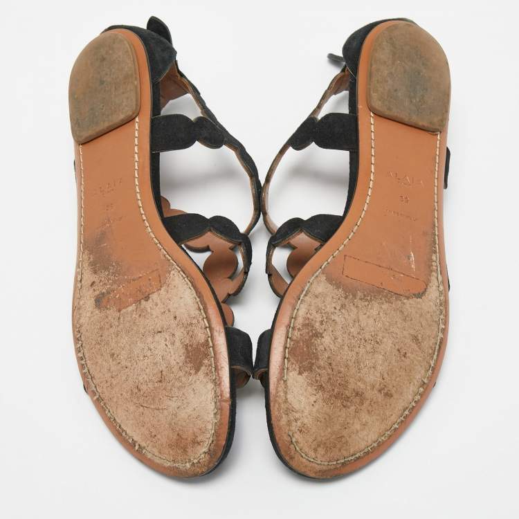 Pre Owned Alaia Black Suede Scallop Flat Sandals Size 39