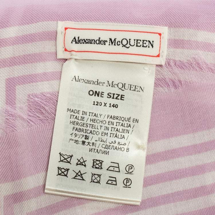 Pre Owned Alexander McQueen Lilac Skull Printed Modal Fringed Scarf
