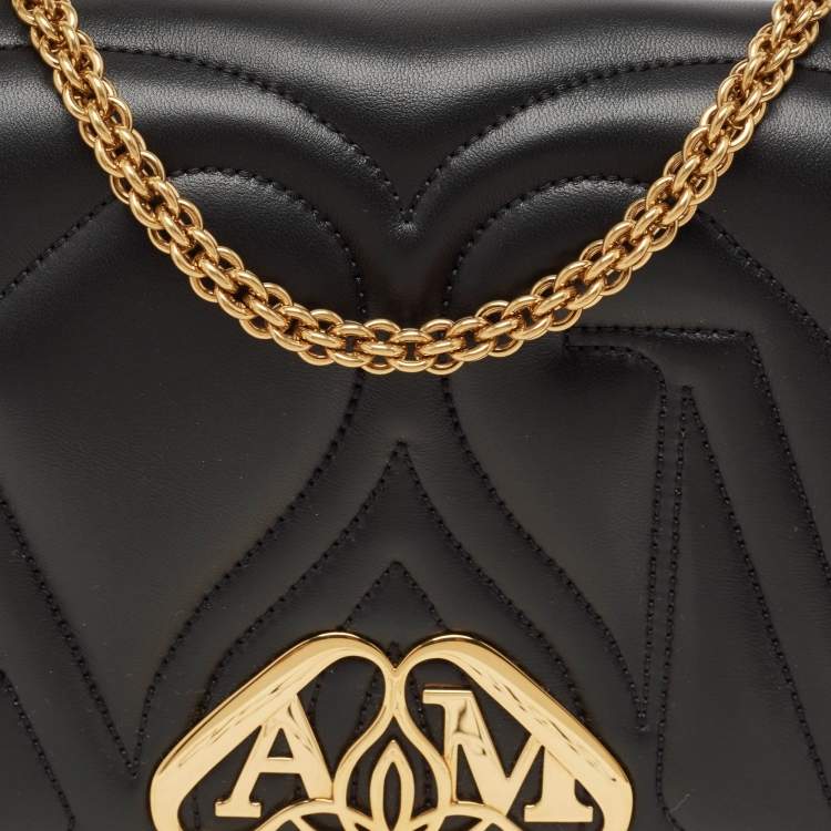 Pre Owned Alexander McQueen Black Leather Small The Seal Shoulder Bag