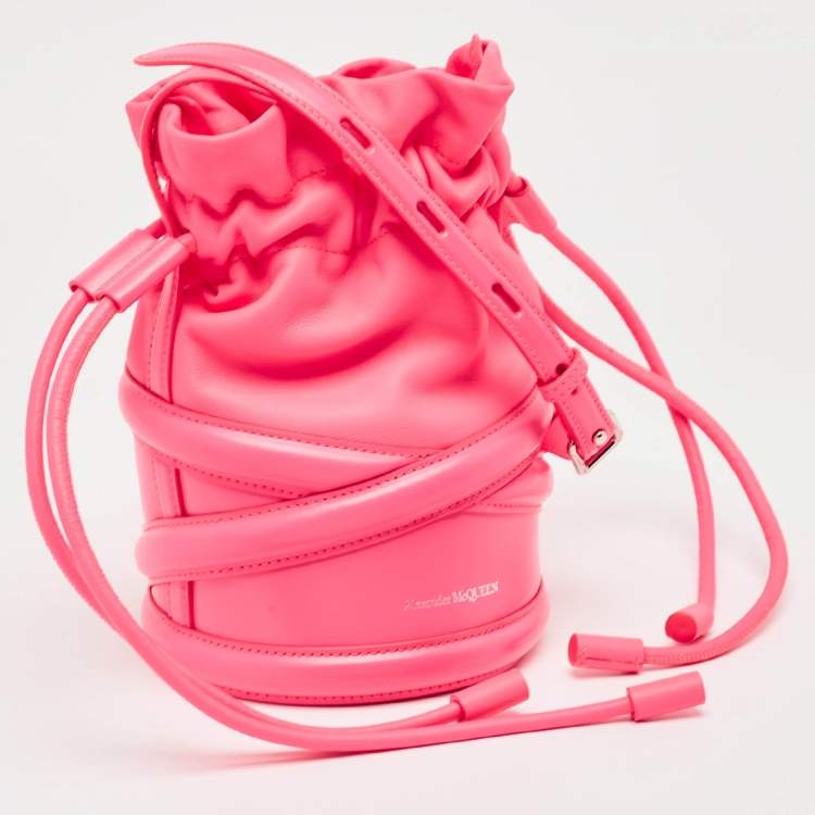 Pre Owned Alexander McQueen Neon Pink Leather The Soft Curve Bucket Bag