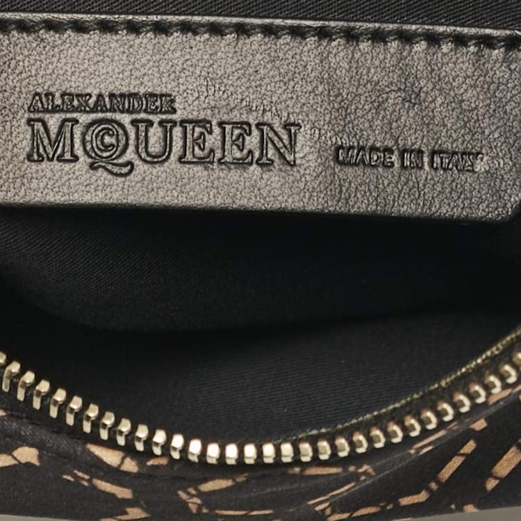 Pre Owned Alexander McQueen Black/Beige Printed Satin and Leather De Manta Clutch