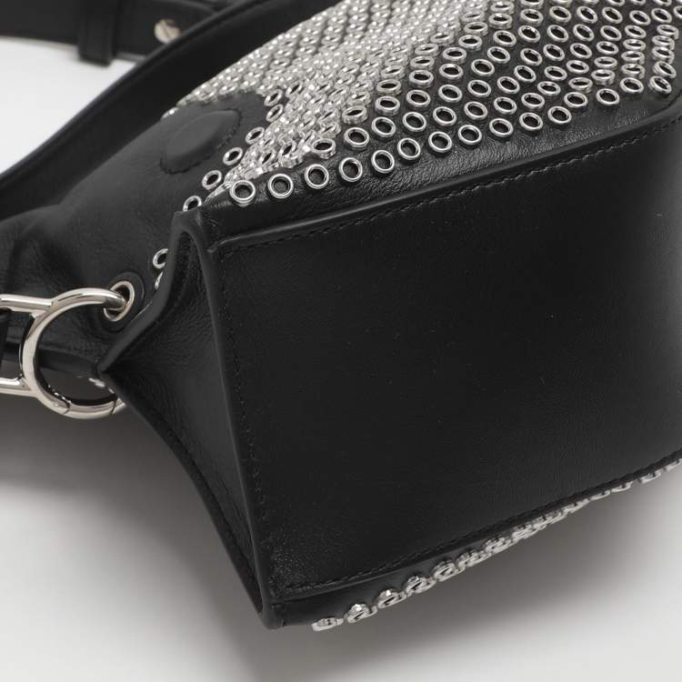 Pre Owned Alexander McQueen De Manta Eyelets Black Leather Clutch