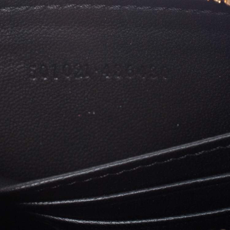 مملوكة مسبقًا Alexander McQueen Burgundy Leather Zip Around Compact Wallet