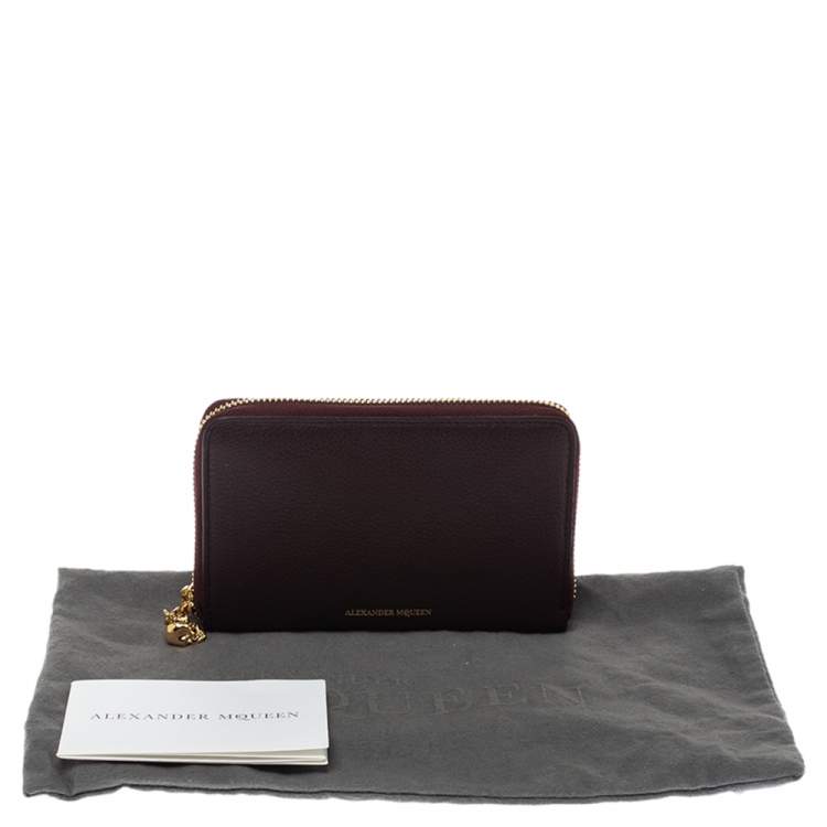 مملوكة مسبقًا Alexander McQueen Burgundy Leather Zip Around Compact Wallet
