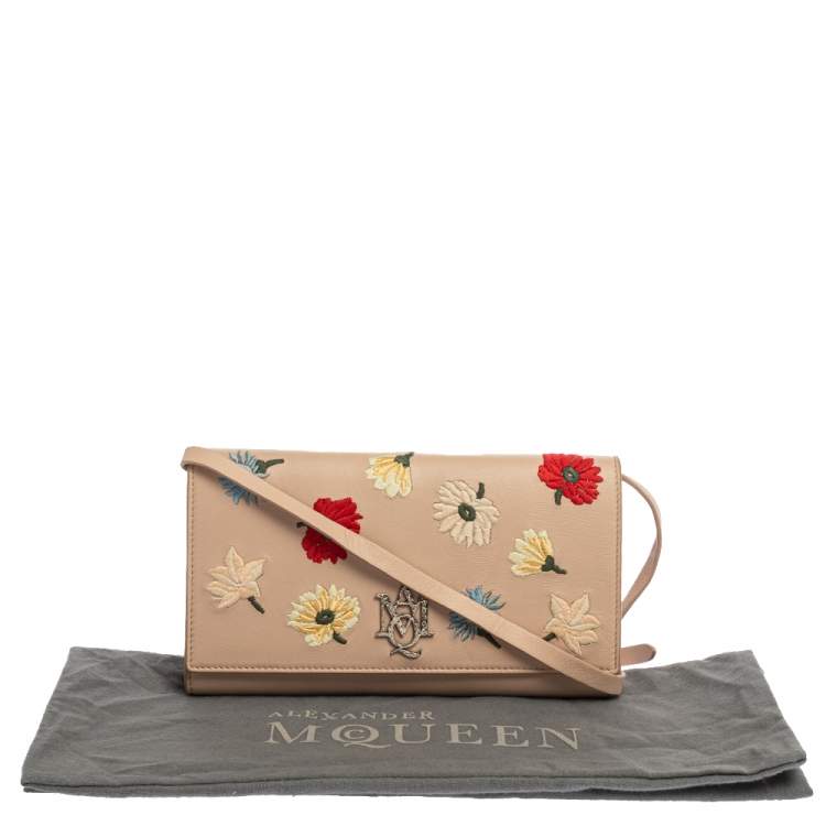 Pre Owned Alexander McQueen Beige Leather Insignia Crossbody Bag