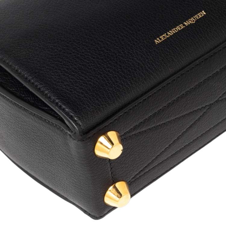 Pre Owned Alexander McQueen Black Leather Box 19 Shoulder Bag 