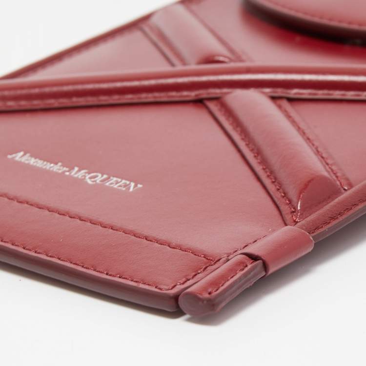 مملوكة مسبقًا Alexander McQueen Red Leather Micro The Curve Crossbody Bag 