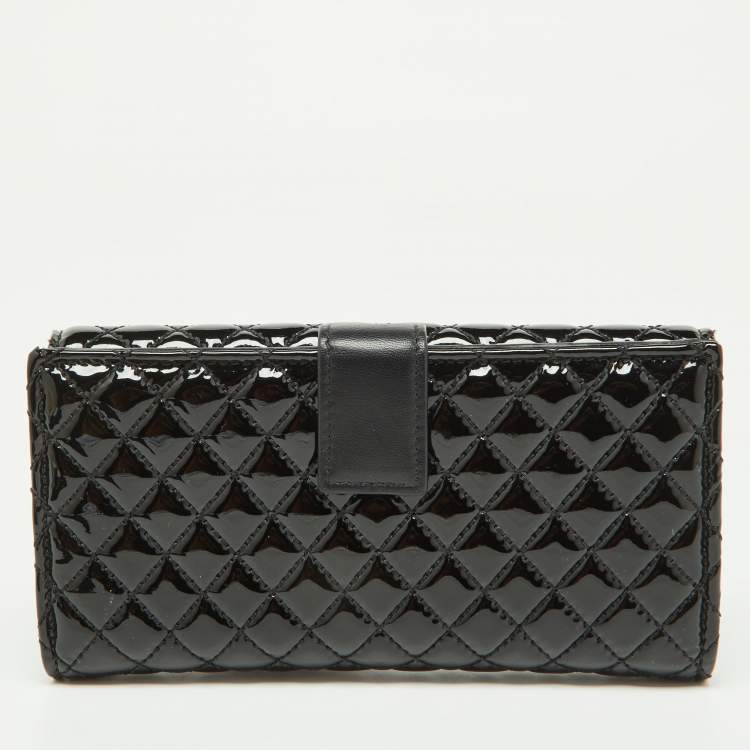 Pre Owned Alexander McQueen Black Patent Leather Skull Continental Wallet