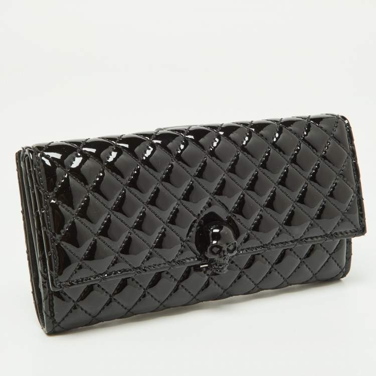 Pre Owned Alexander McQueen Black Patent Leather Skull Continental Wallet
