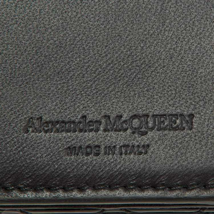 Pre Owned Alexander McQueen Black Patent Leather Skull Continental Wallet