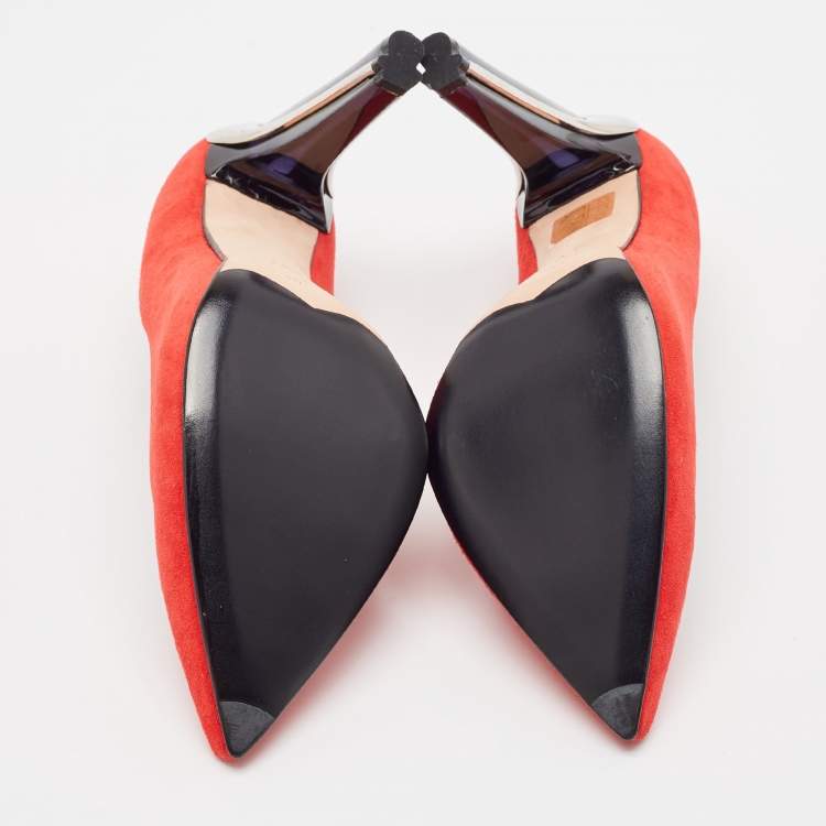 Pre Owned Alexander McQueen Red Suede Pointed Toe Pumps Size 39