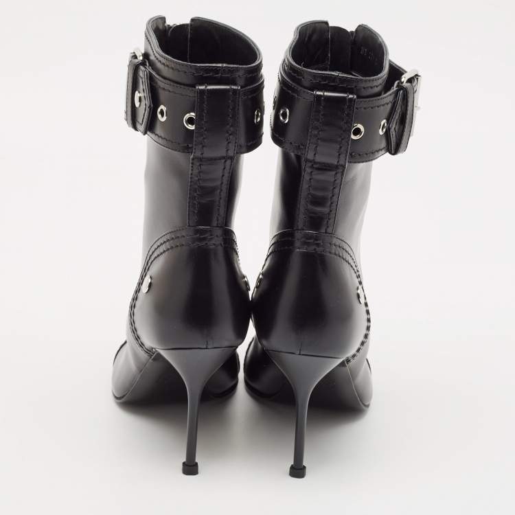 Pre Owned Alexander McQueen Black Leather Studded Biker Ankle Boots Size 40