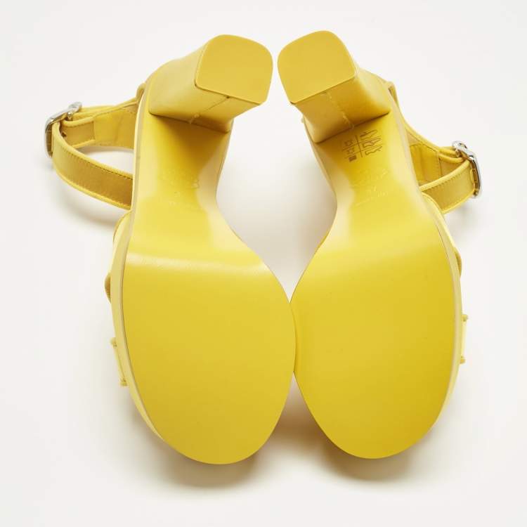 Pre Owned Alexander McQueen Yellow Satin Platform Ankle Strap Sandals Size 37