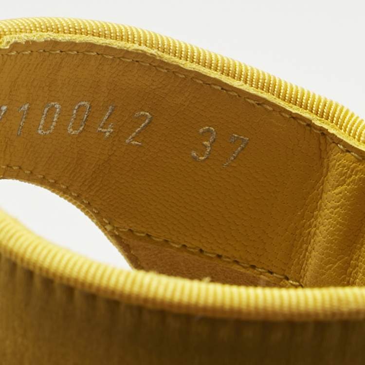 Pre Owned Alexander McQueen Yellow Satin Platform Ankle Strap Sandals Size 37