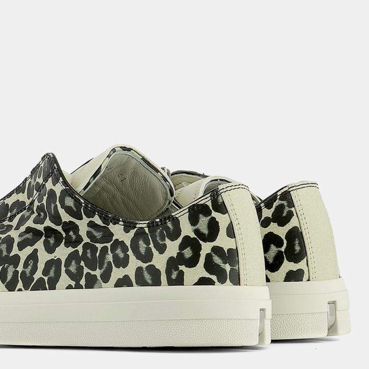 Pre Owned Alexander Mcqueen Printed leather low top sneakers Size 40