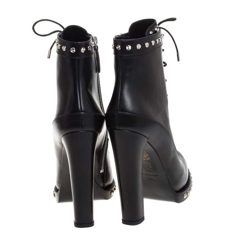 Pre Owned Alexander McQueen Black Leather Studded Ankle Boots Size 39.5