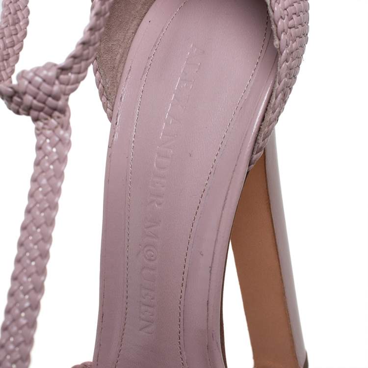 مملوكة مسبقًا Alexander McQueen Lilac Woven Leather T-Bar Ankle Strap Platform Sandals Size 37