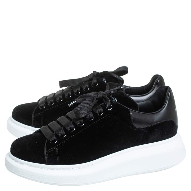 Pre Owned Alexander McQueen Black Velvet Oversized Low Top Sneakers Size 40