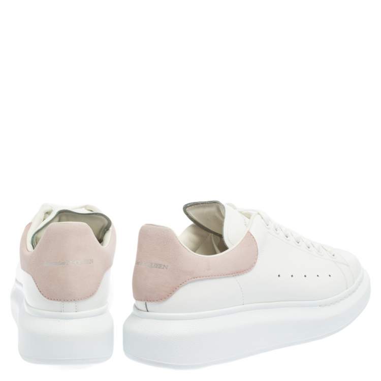 Pre Owned Alexander McQueen White/Pink Leather and Suede Larry Low Top Sneakers Size 39