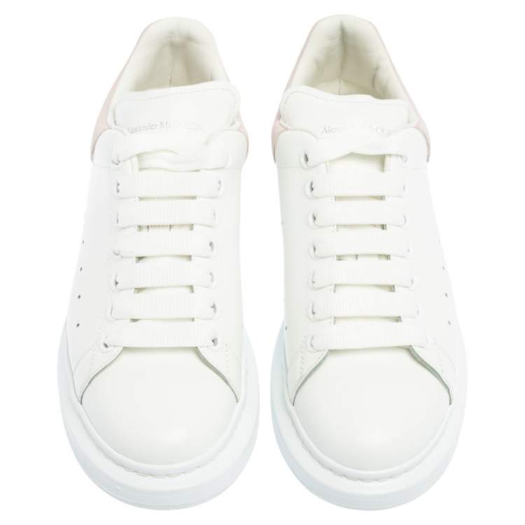 Pre Owned Alexander McQueen White/Pink Leather and Suede Larry Low Top Sneakers Size 39