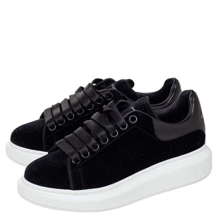 Pre Owned Alexander McQueen Black Velvet And Leather Oversized Low Top Sneakers Size 37.5