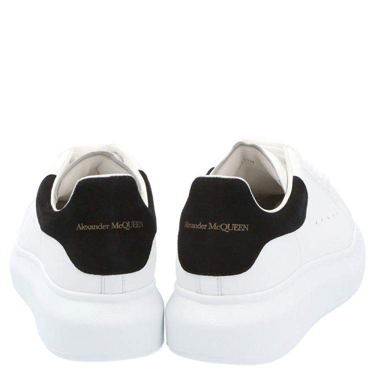 مملوكة مسبقًا Alexander McQueen White/Black Women's Oversized Sneaker EU 38.5