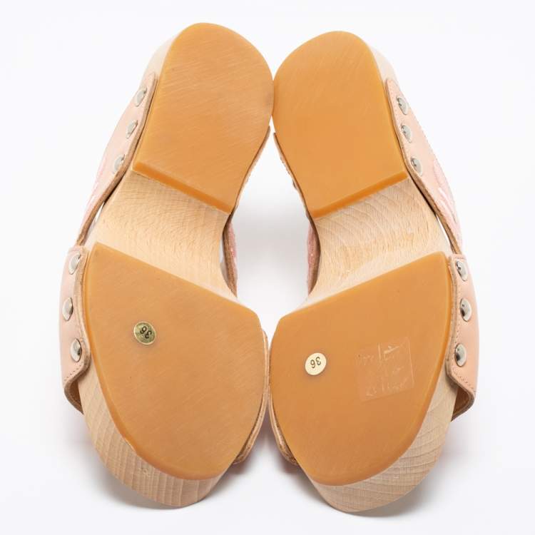 Pre Owned Alexander McQueen Peach Leather Embroidered Wooden Clogs Size 36