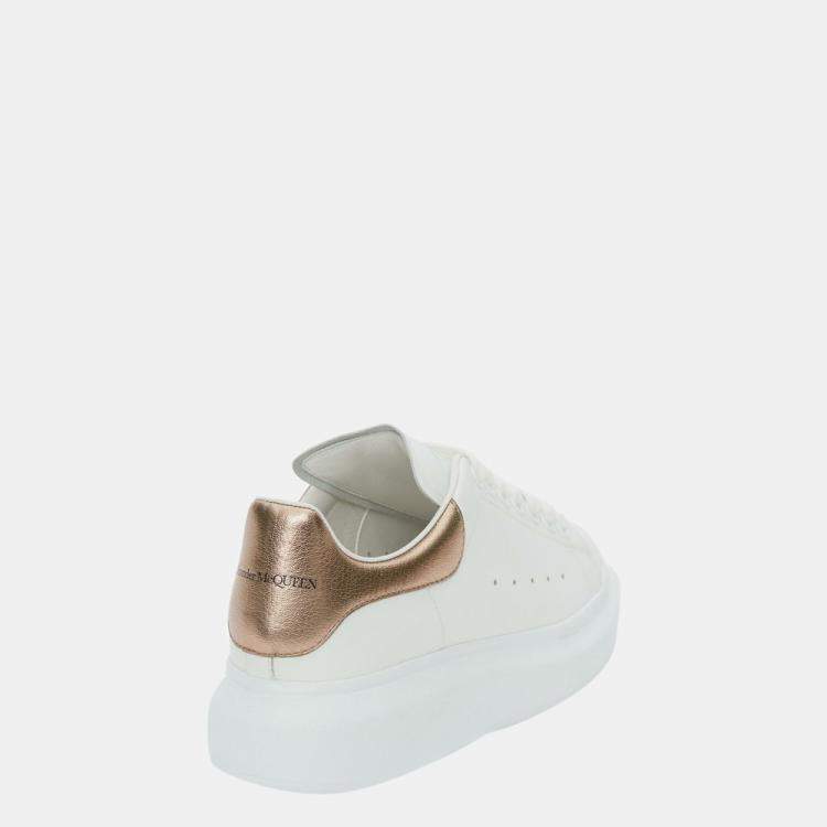 مملوكة مسبقًا Alexander McQueen White/Rose Gold Oversized Sneakers Size EU 38