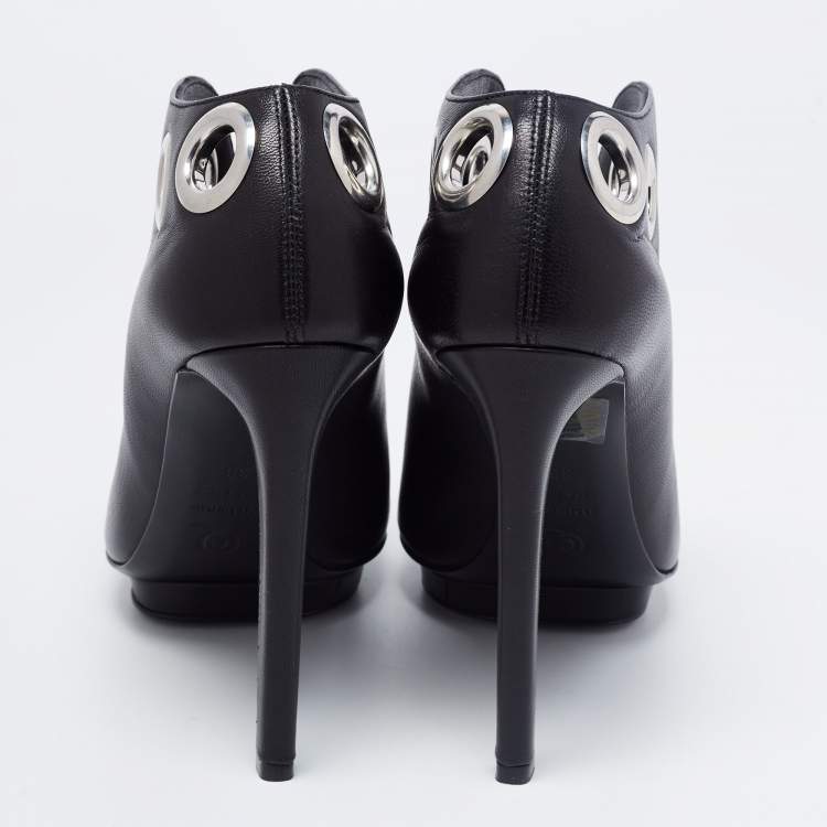 Pre Owned Alexander McQueen Black Leather Platform Booties Size 38