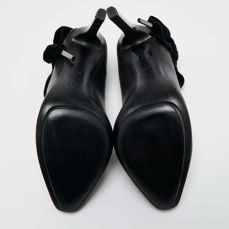 مملوكة مسبقًا Alexander McQueen Black Leather and Velvet Bow Platform Pumps Size 39