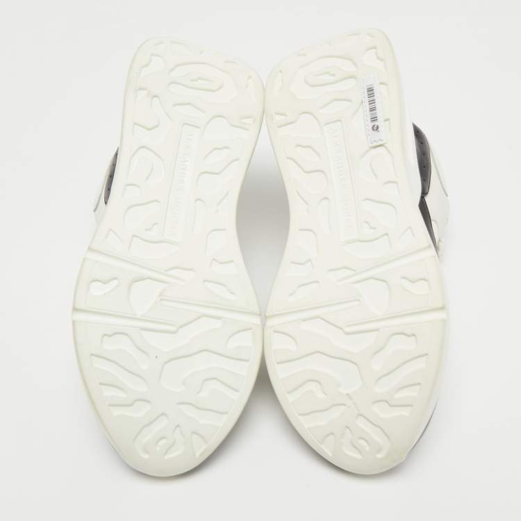 Pre Owned Alexander McQueen White/Black Leather and Mesh Oversized Runner Sneakers Size 35