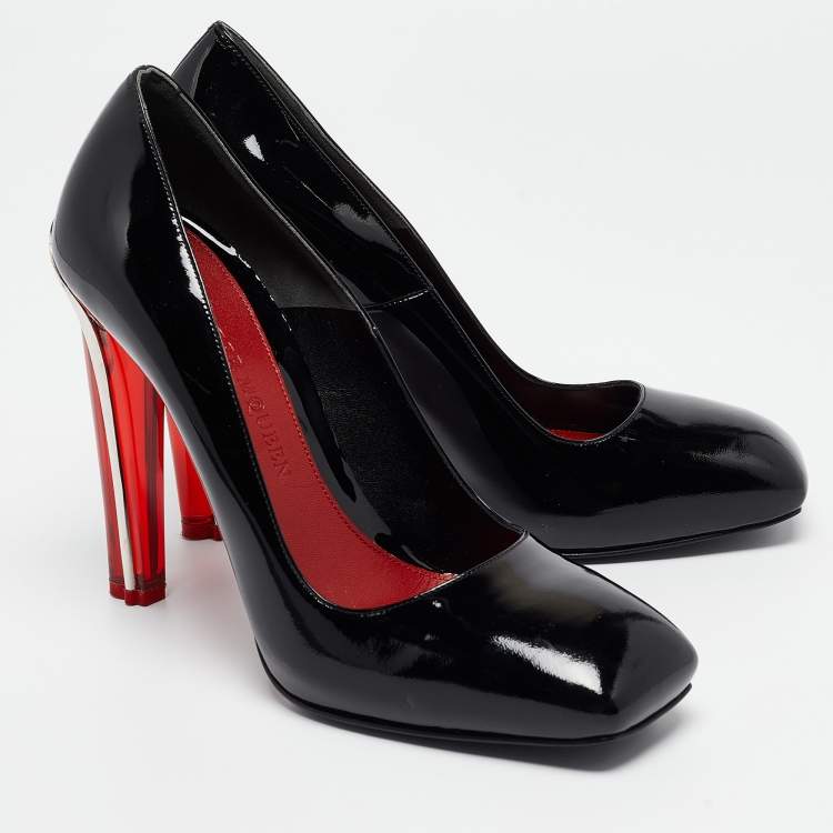 Pre Owned Alexander McQueen Black Patent Leather Square Toe Pumps Size 40