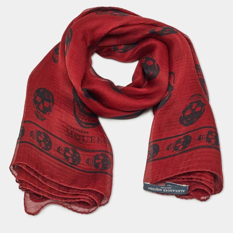 Pre Owned Alexander McQueen Red Skull Pattern Silk Square Scarf