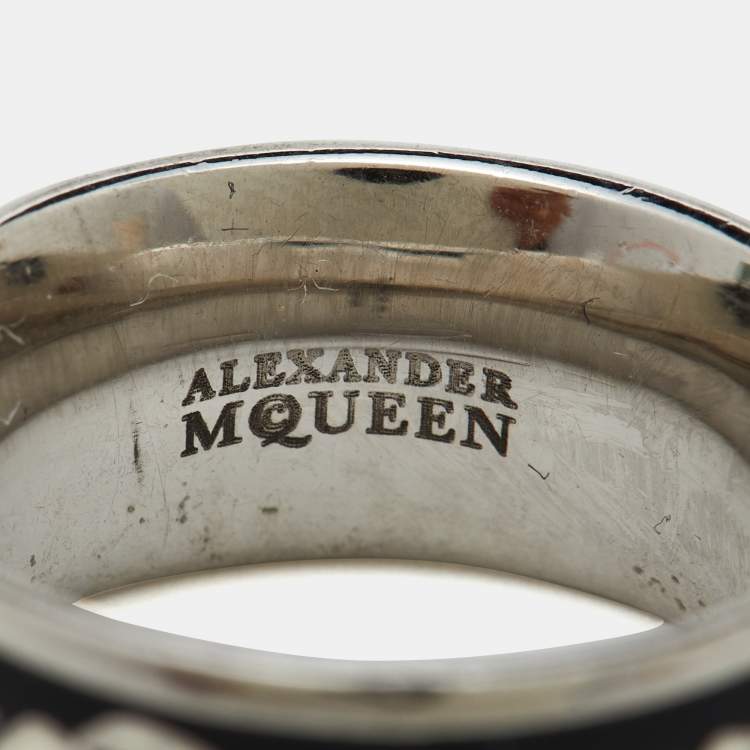 Pre Owned Alexander McQueen Silver Tone Black Enamel Skull Ring Size 55