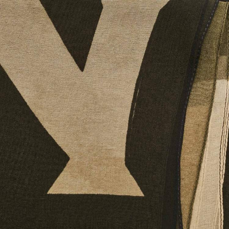Pre Owned Alexander McQueen Multicolor God Save Print Silk Scarf