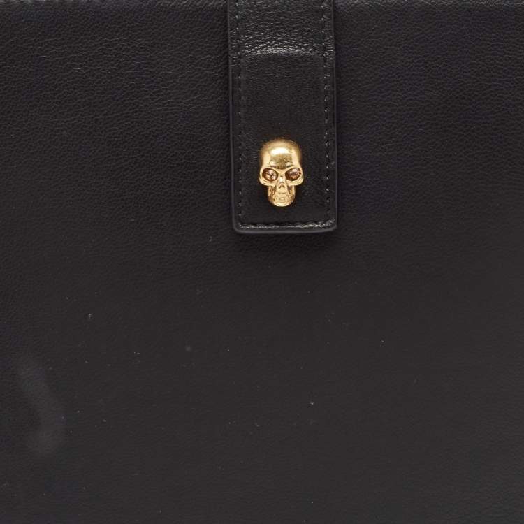 Pre Owned Alexander McQueen Black Leather Skull Embellished iPad Case