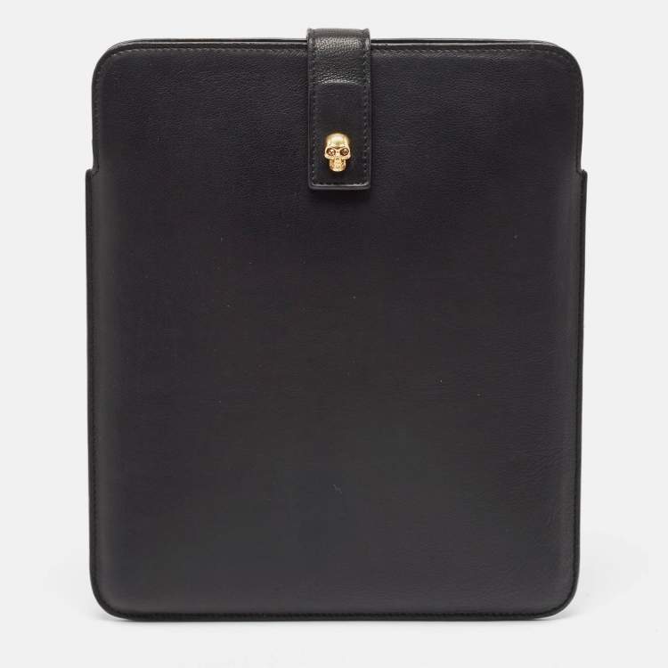 Pre Owned Alexander McQueen Black Leather Skull Embellished iPad Case