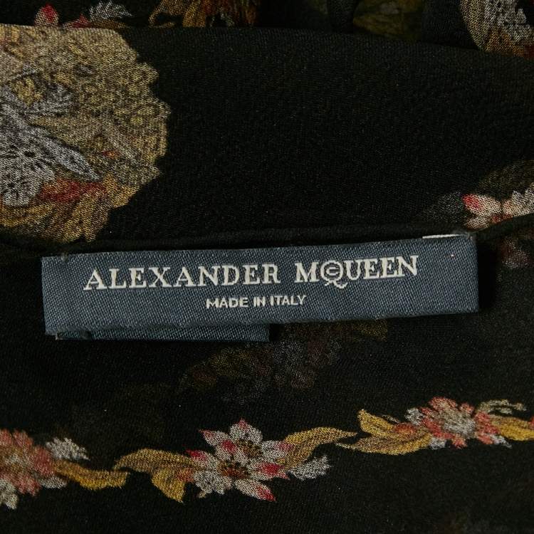 Pre Owned Alexander McQueen Black Skull Print Silk Scarf 