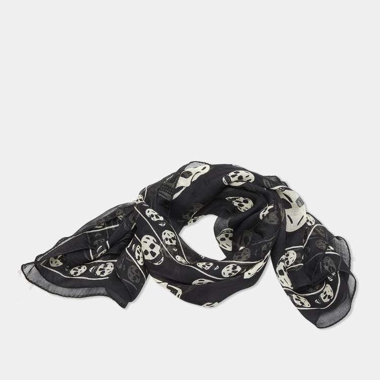 Pre Owned Alexander McQueen Black Skull Printed Modal & Silk Scarf