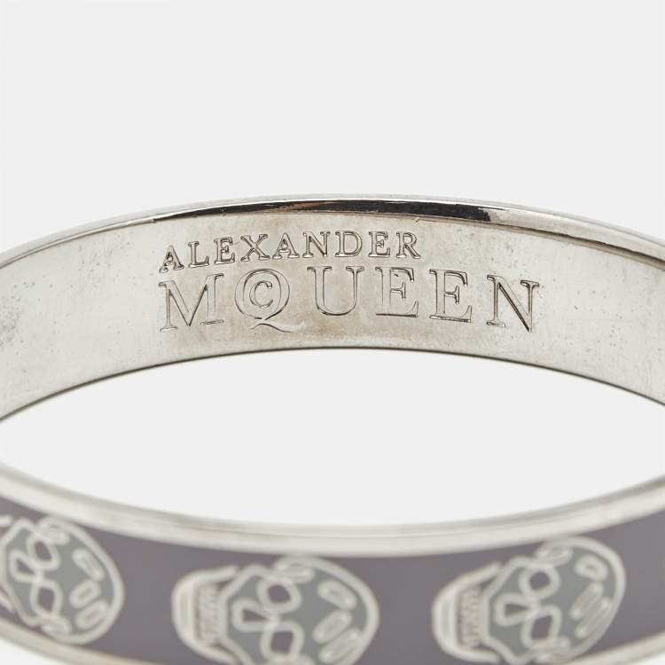 Pre Owned Alexander McQueen Enamel Skull Silver Tone Bangle Bracelet