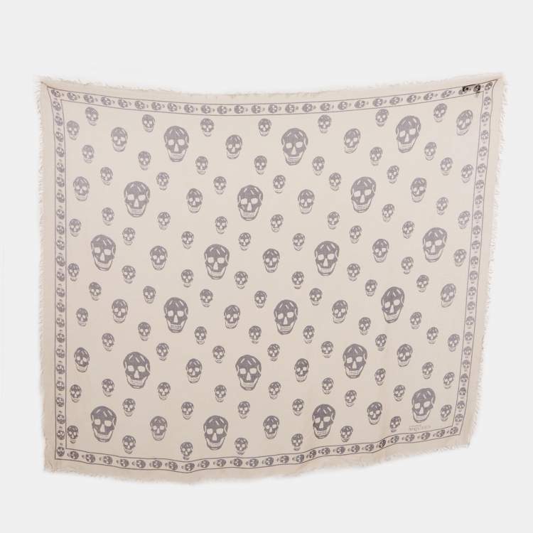 Pre Owned Alexander McQueen Beige Skull Print Modal Scarf