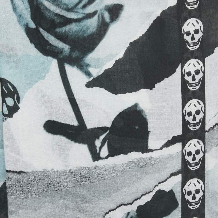 Pre Owned Alexander McQueen White/Blue Skull Print Silk Blend Scarf